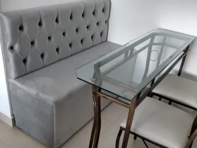 Banco estofado para bancada
